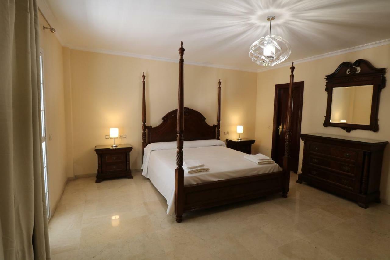 Villa De Lujo En Torremolinos Luaran gambar