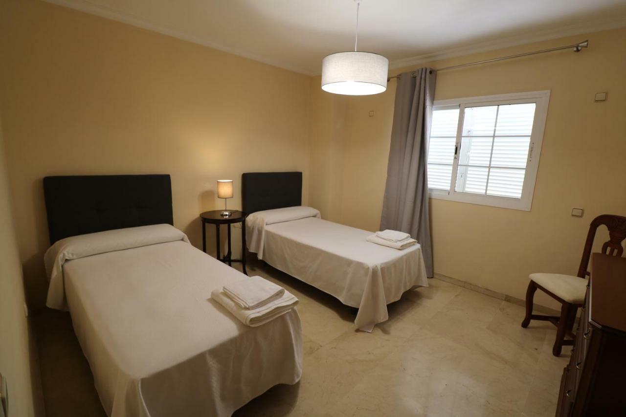 Villa De Lujo En Torremolinos Luaran gambar